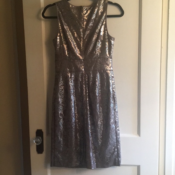 🔻Banana Republic Sequin Shift Dress - Picture 6 of 11